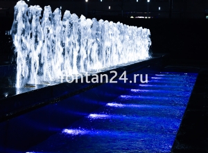 SEA 250 Crown 9 диодов, 10⁰, 21 Вт, 12/24V.DC Белый SEA 250 Crown 9 диодов, 10⁰, 21 Вт, 12/24V.DC Белый